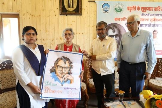 imgi_9_499572369_17878796568319703_1099481632661856598_n
